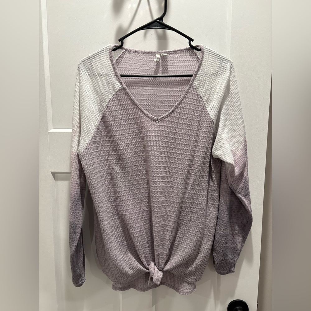 Women's V-Neck Knit Top - Lavender and White